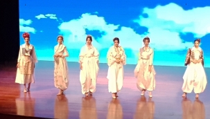 Rumeli-i Şahane defilesinde hikayesi olan Balkan kıyafetleri sergilendi