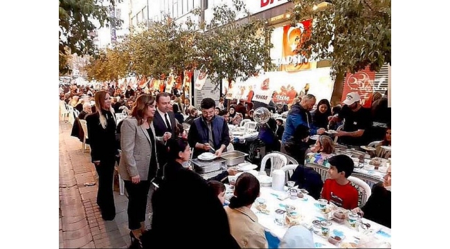 MHP Bakırköy Sokak İftarında yoğun katılım herkesi şaşırttı