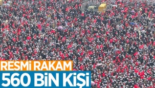 İstanbuldaki fetih kutlamalarına 560 bin kişi katıldı