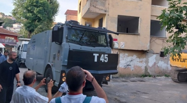 AKPli Beykoz Belediyesinden yıkım için sabah baskını: Tokatköye TOMAyla geldiler