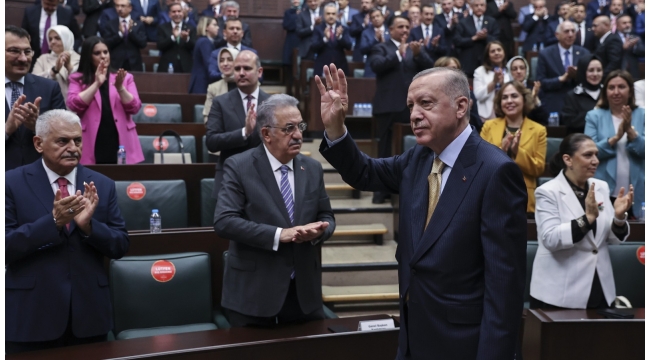 90 vekil, '3 dönem' kuralına takılıyor: AKP'nin yarısı değişebilir