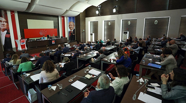 Kılıçdaroğlu, partisinin milletvekilleri ile bir araya geliyor
