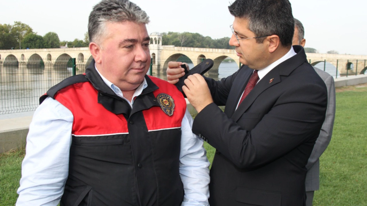 Uyuşturucuyla mücadelenin başındaki emniyet müdürü uyuşturucu baronu çıktı: Tezgahı nasıl kurduğu tek tek anlatıldı