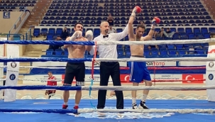 Polis Milli Boksörden Çifte Şampiyonluk