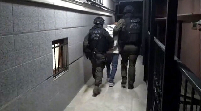 10 ilde "SİBERGÖZ-7" operasyonu: 52 gözaltı! İçişleri Bakanı Ali Yerlikaya detayları açıkladı 