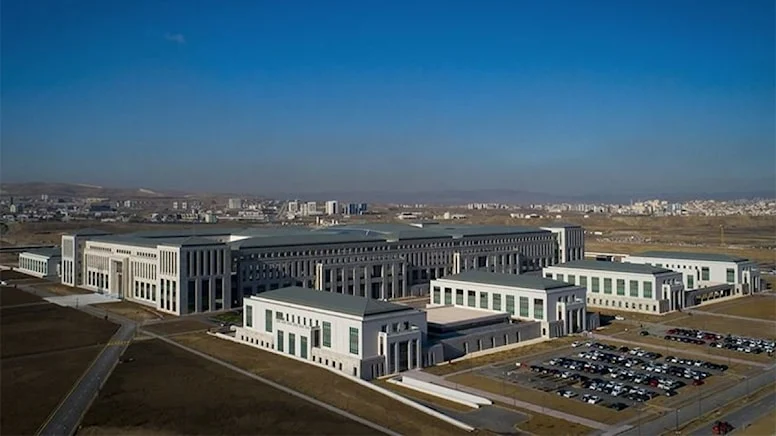 MİT'in güncel mahrem imamına kırmızı bülten