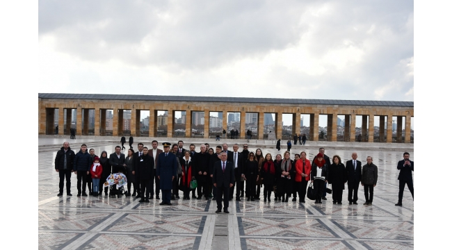 TRAKYALI YÖNETİCİLER VE İŞ İNSANLARI DERNEĞİ ANITKABİR'DE.