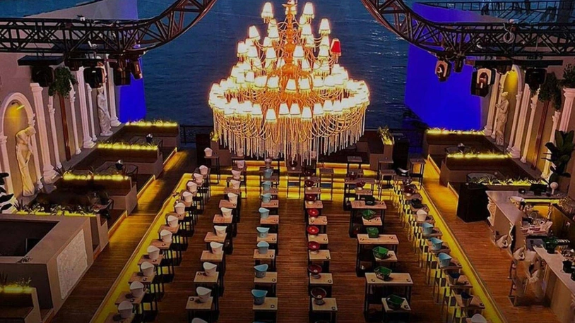 Ünlü gece kulübüne baskın: Paravan olarak kullanıp para akladılar