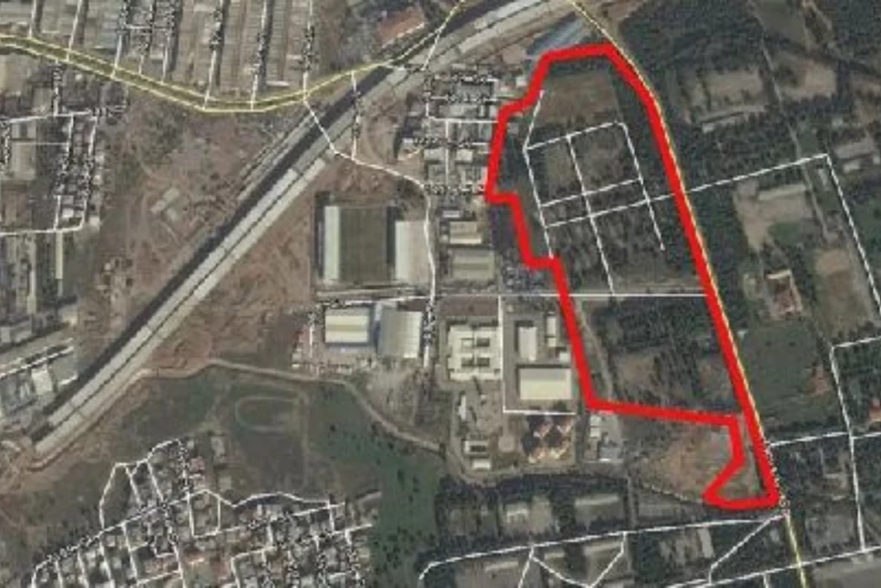 Sanayiciler Bornova'daki kışla arazisini Güler'den istedi