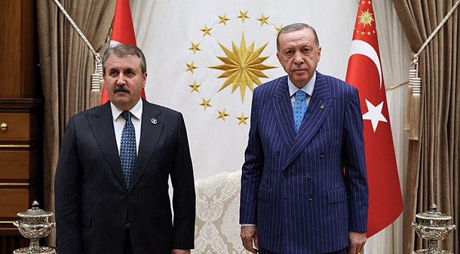 AKP'li isimden Destici'ye: Bu kararla Cumhurbaşkanımız da mı vatan haini oldu?