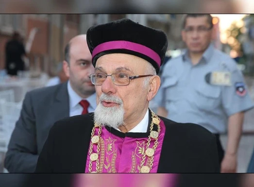 Hahambaşı İsak Haleva hayatını kaybetti