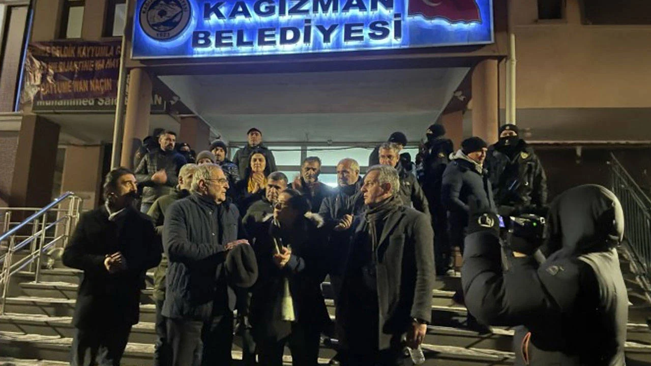 Kağızman Belediyesi'ne kayyum atandı