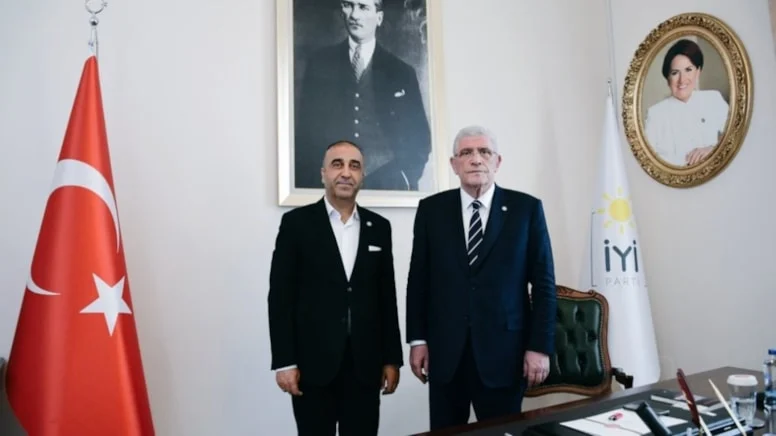 İYİ Parti'den toplu istifa