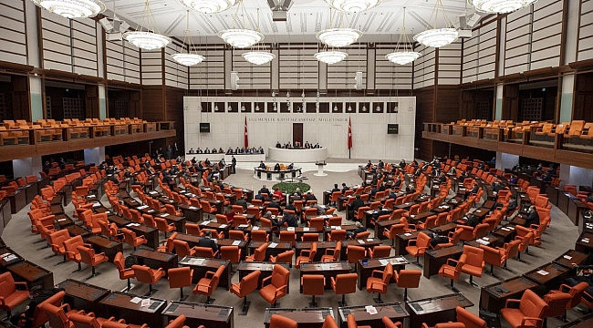 2026 bütçe teklifi komisyonda kabul: Genel bütçe ödeneği 18,7 trilyon TL