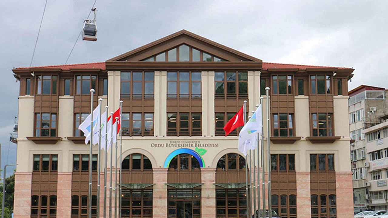 CHP'li Adıgüzel'den ORBEL iddiası: Belediye şirketi maden ruhsatında aracı mı?